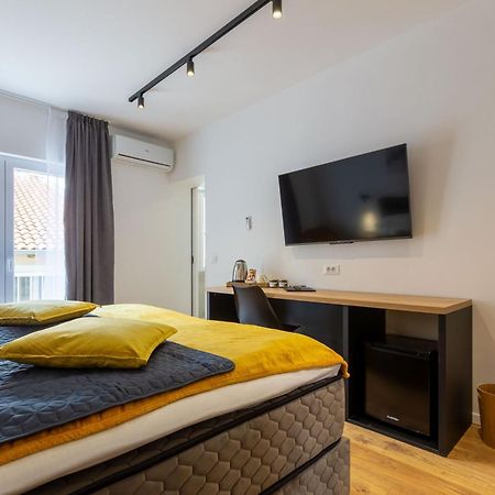 2M Exclusive Rooms Zára Kültér fotó