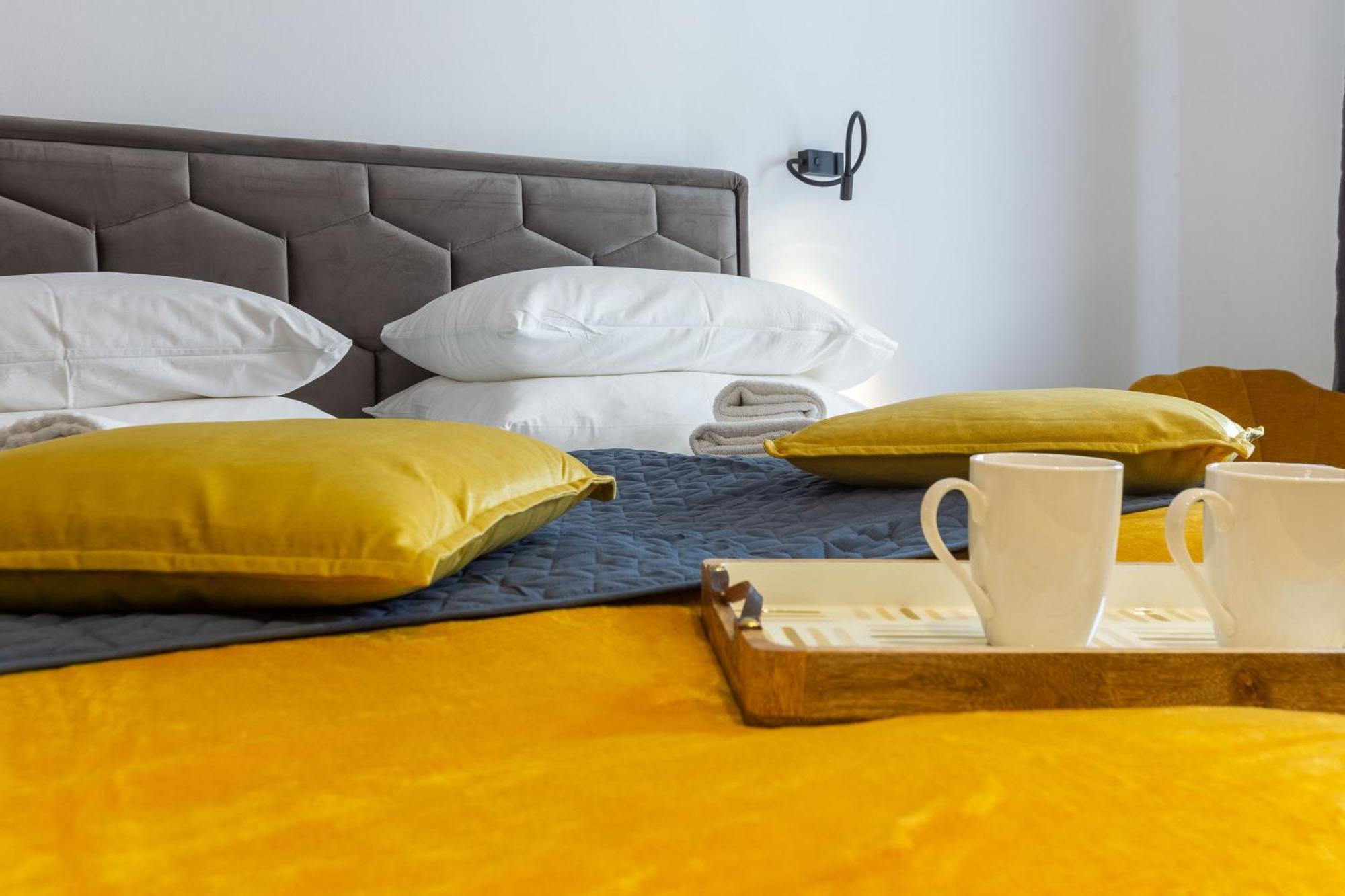 2M Exclusive Rooms Zára Kültér fotó