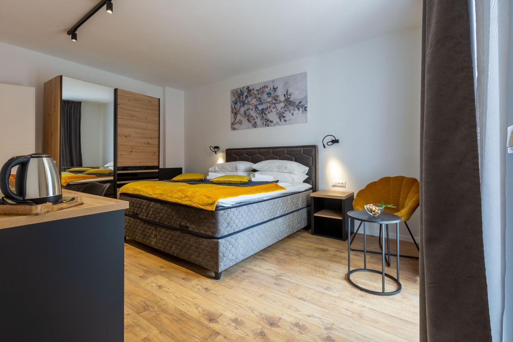 2M Exclusive Rooms Zára Kültér fotó
